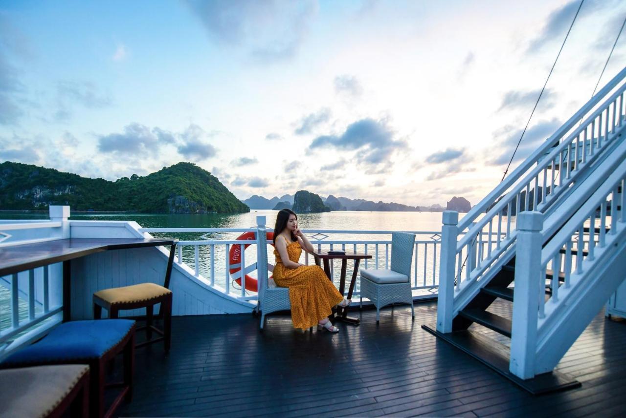 Paradise Sails Cruise ها لونغ المظهر الخارجي الصورة